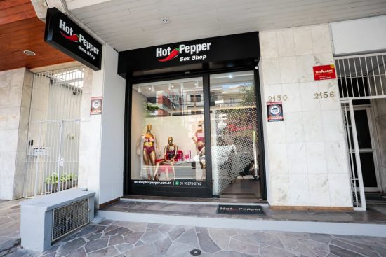 hot pepper foto 4 550x367 - Sex Shop Online: 10 Cuidados para Fazer uma Compra Certa