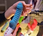 dildo e vibrador diferença 150x126 - Blow Girl, o hidratante queridinho do momento